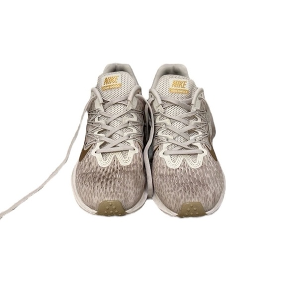 Nike Winflo 5 gold and white sneakers women’s 8 - Picture 4 of 8